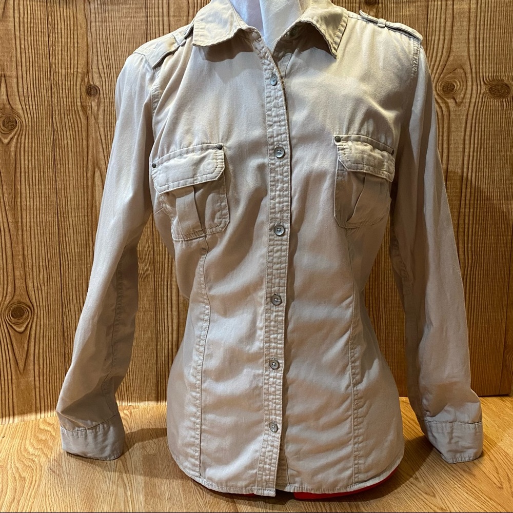 Sonoma  Button down long sleeve shirt Khaki